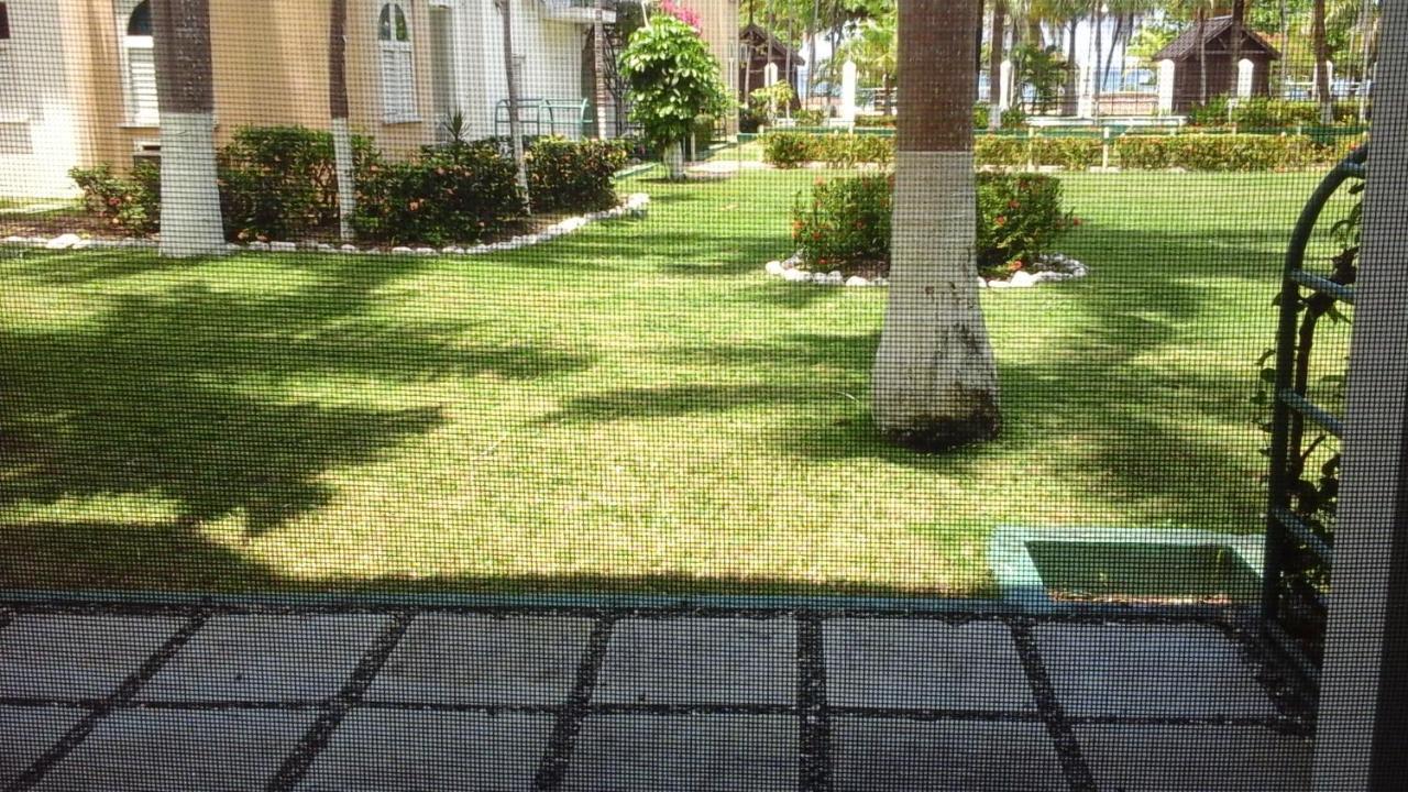 Apartment Treasure At Sandcastles Ocho Rios Esterno foto