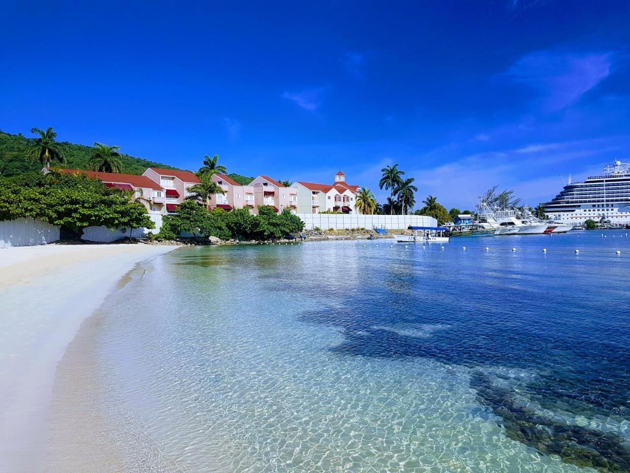 Apartment Treasure At Sandcastles Ocho Rios Esterno foto