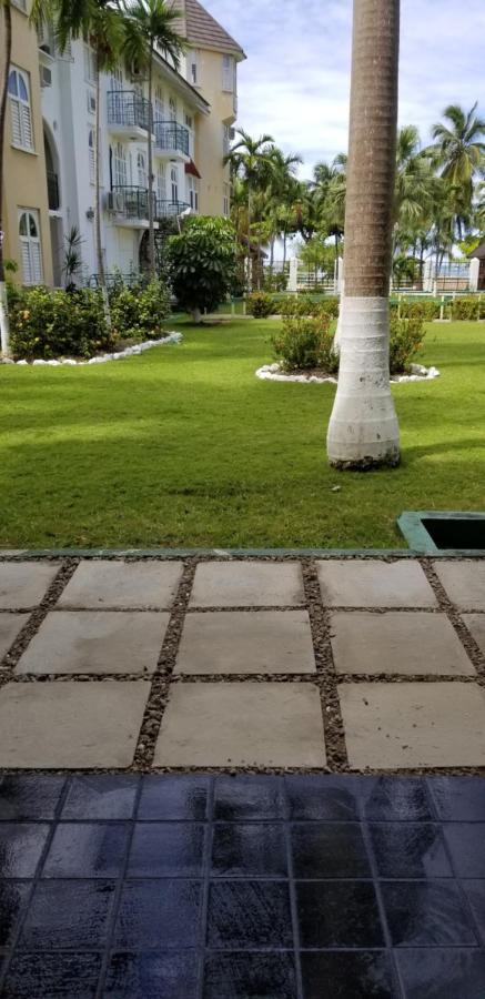 Apartment Treasure At Sandcastles Ocho Rios Esterno foto